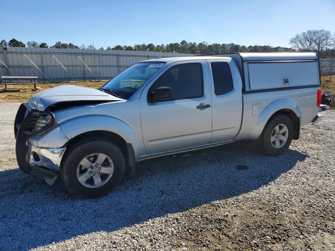 2011 Nissan Frontier sv V6