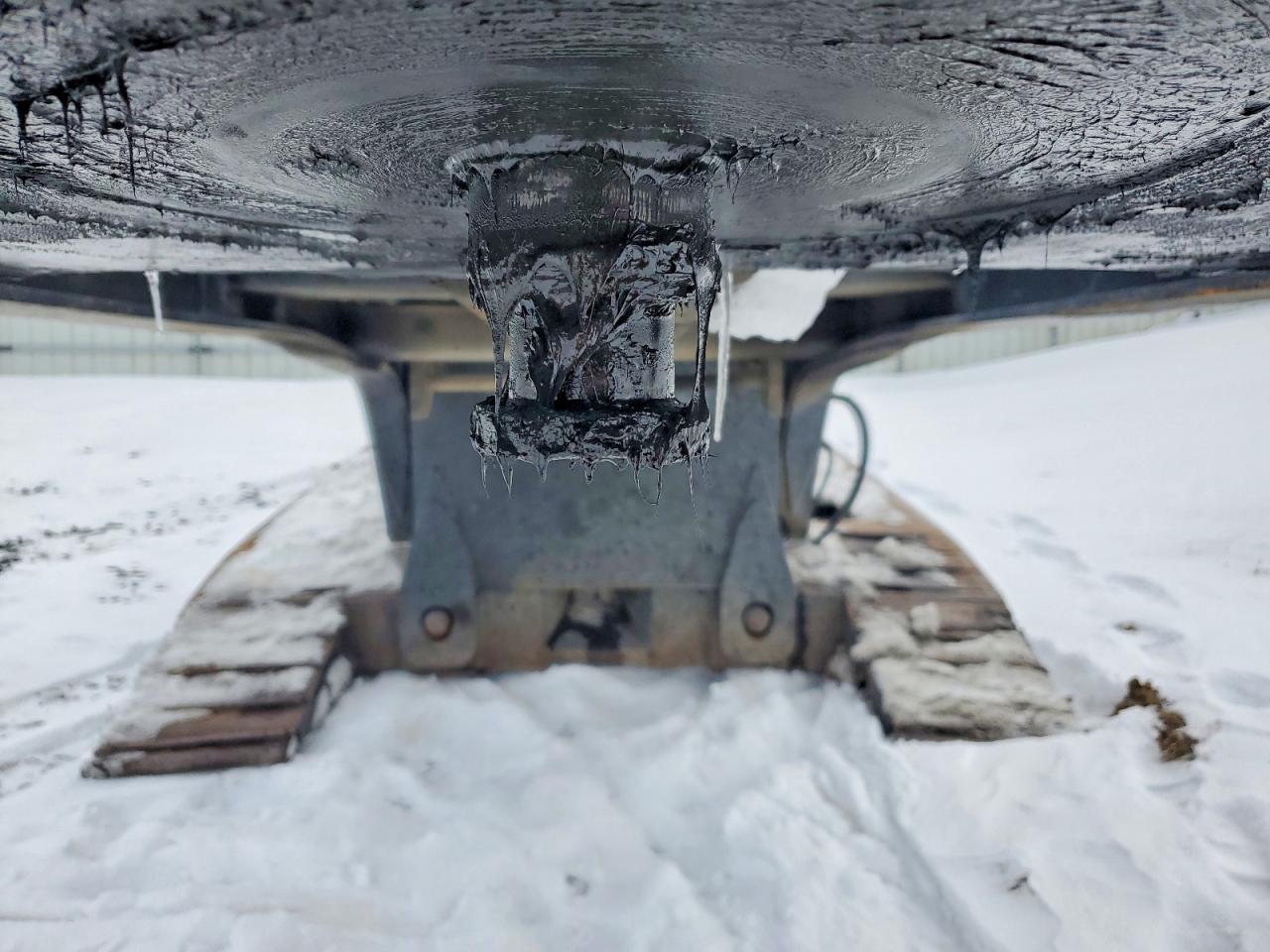 1999 00n2 Utility TR-Lowboy Equipment Trailer