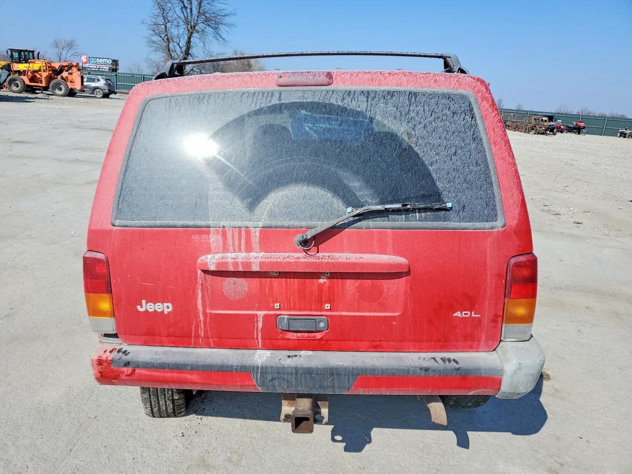 2000 Jeep Cherokee Sport