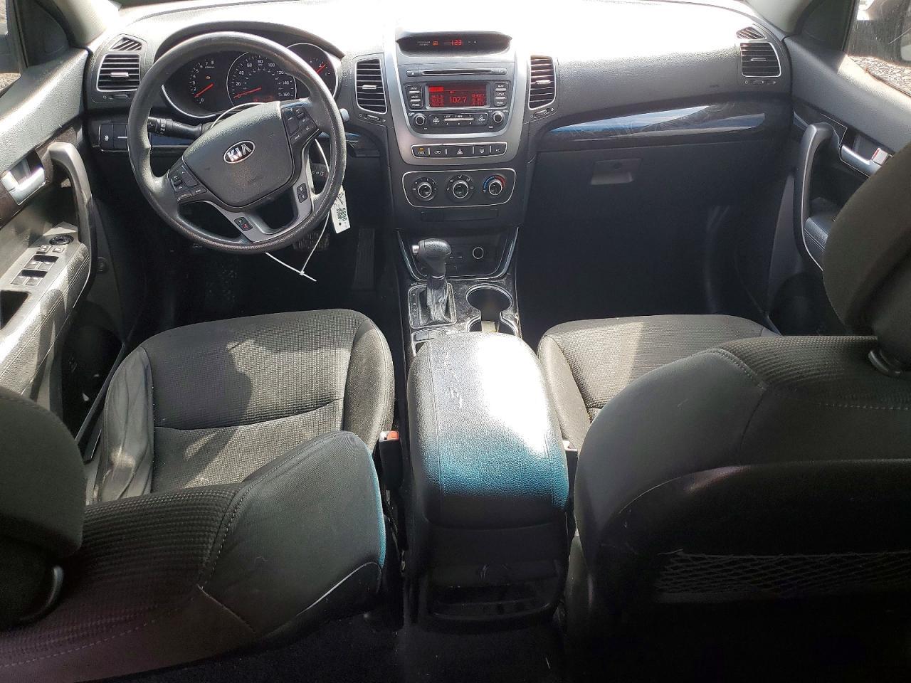 2015 KIA Sorento lx