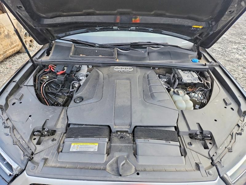 2018 Audi Q7 Premium Plus