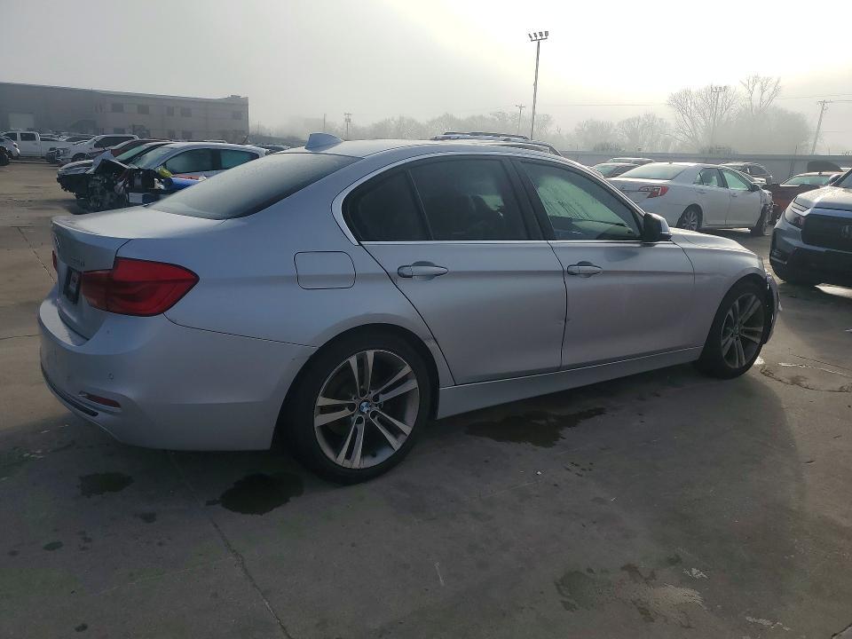 2018 BMW 330 i