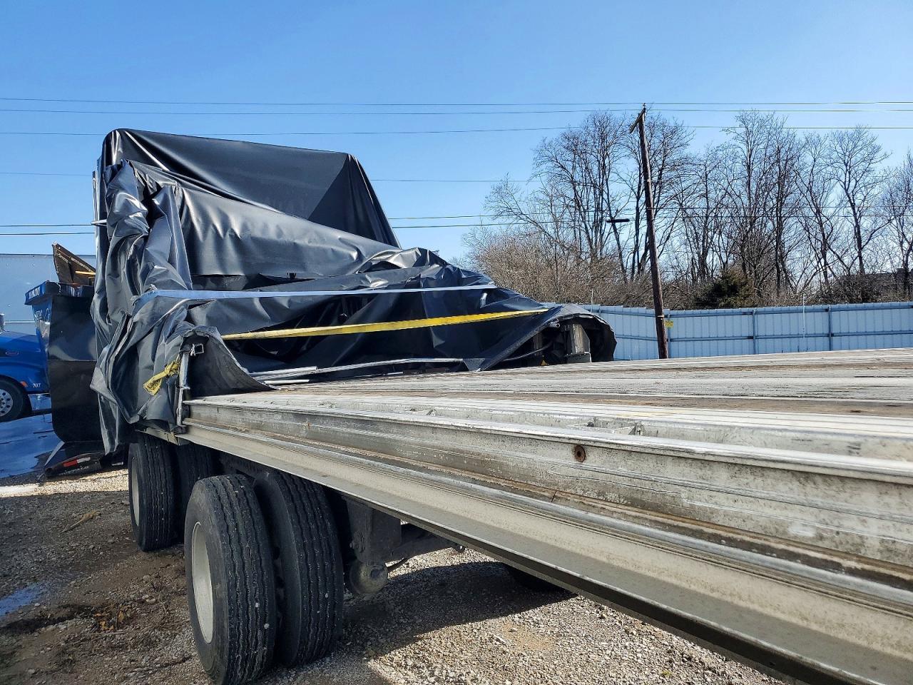 2013 Transcraft Side Curtain Trailer