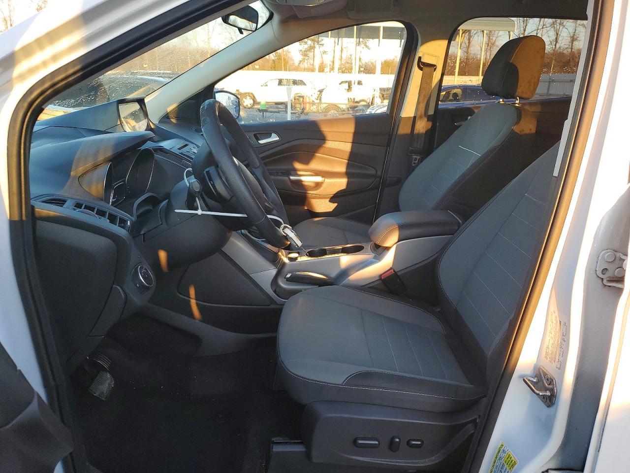2015 Ford Escape se