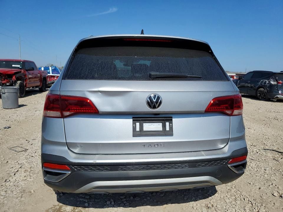 2024 Volkswagen Taos se