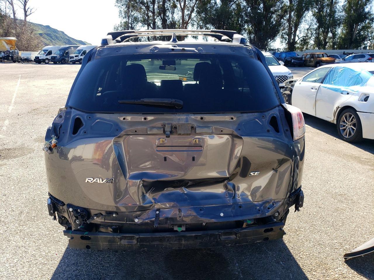 2016 Toyota Rav4 se