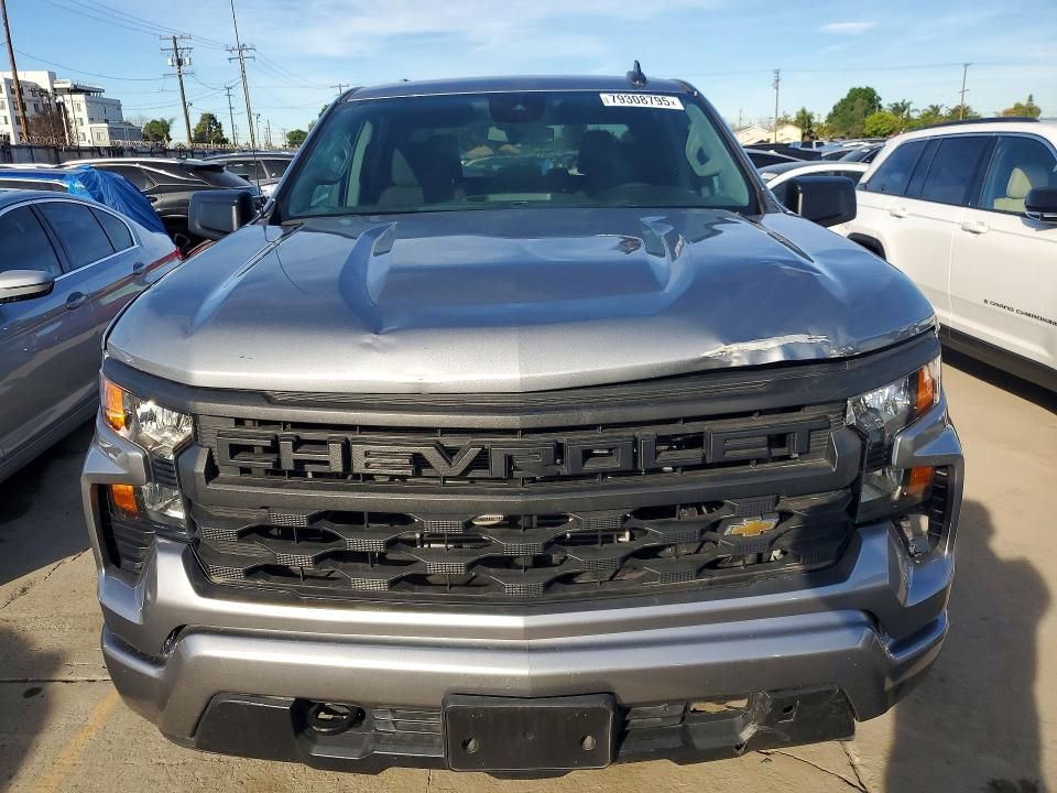 2025 Chevrolet Silverado C1500 Custom