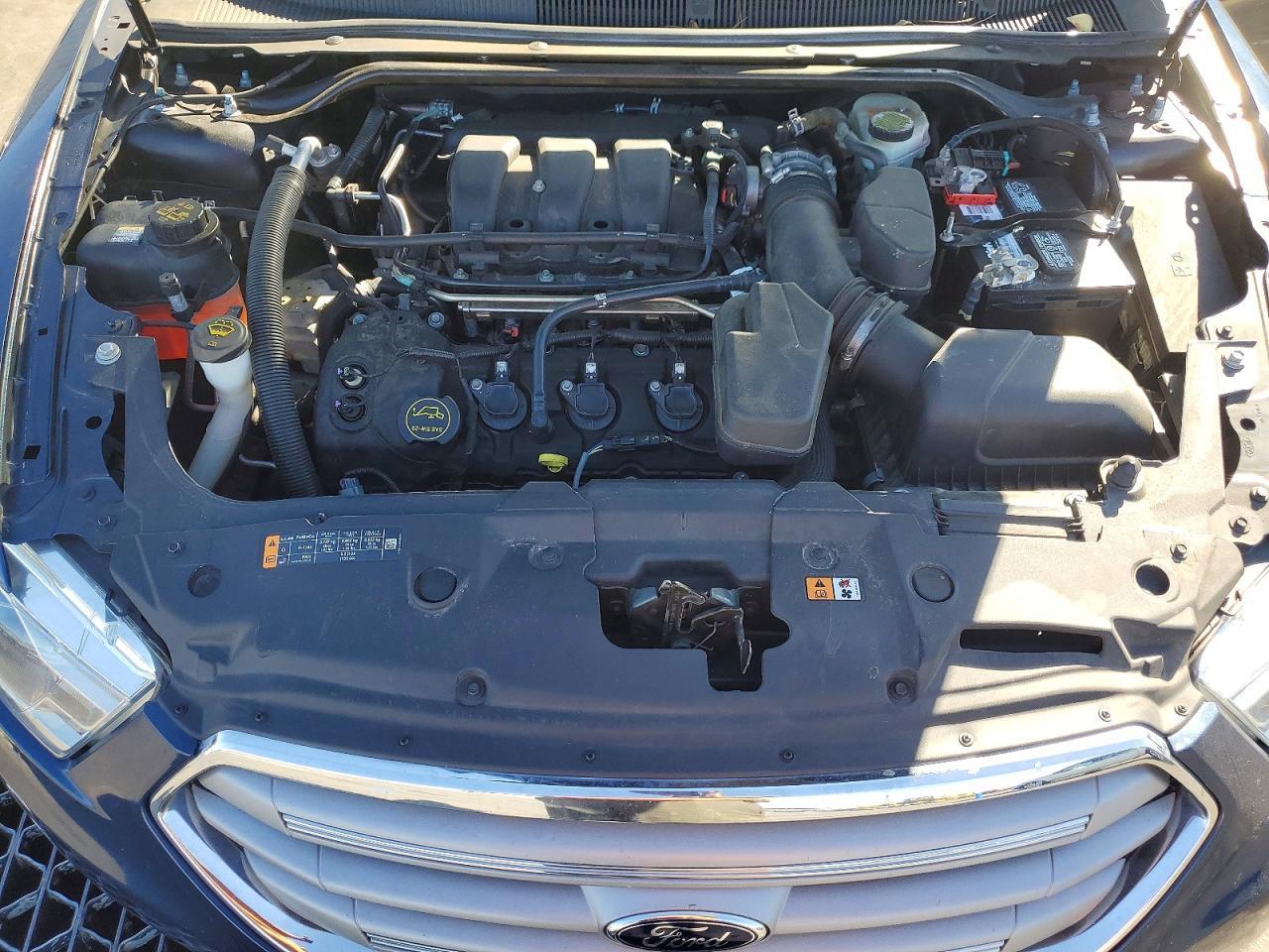 2016 Ford Taurus sel