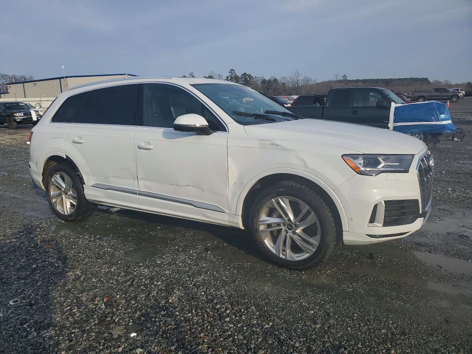 2021 Audi Q7 Premium Plus
