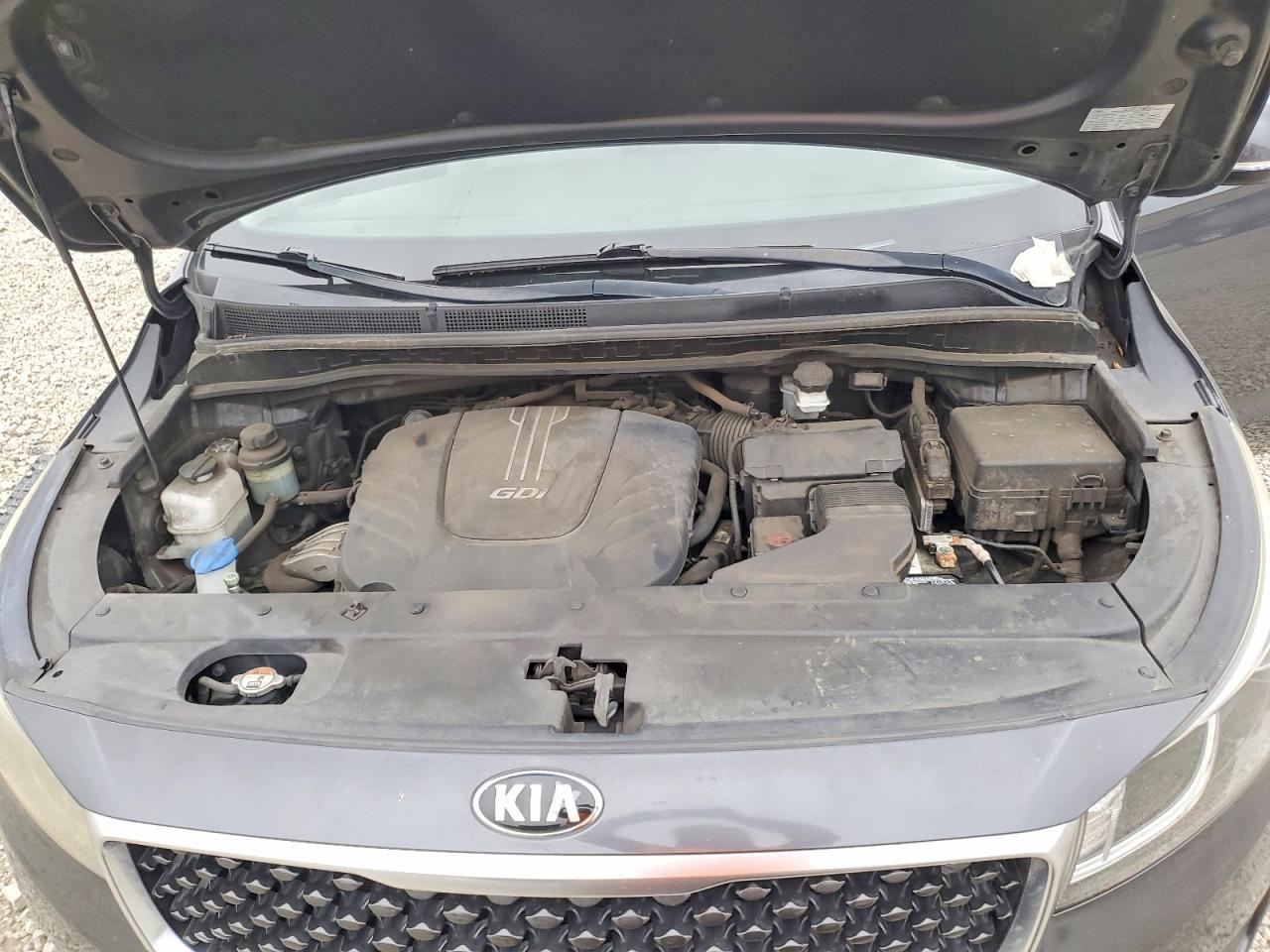 2016 KIA Sedona lx