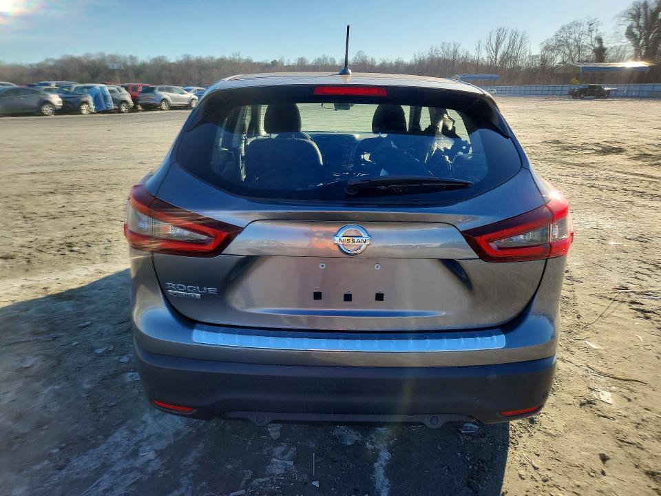 2020 Nissan Rogue Sport s