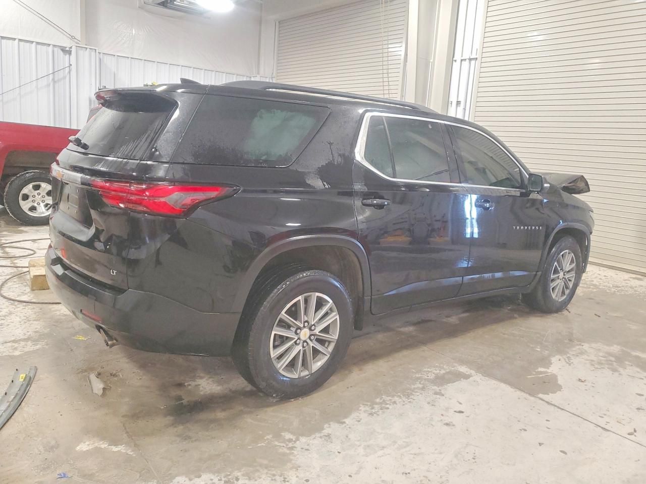 2023 Chevrolet Traverse lt