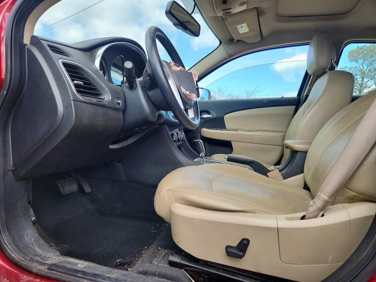 2012 Chrysler 200 Limited