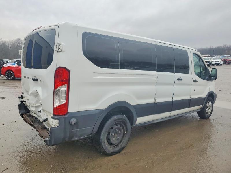 2015 Ford Transit Wagon T-350