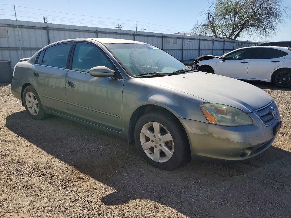 2003 Nissan Altima Base
