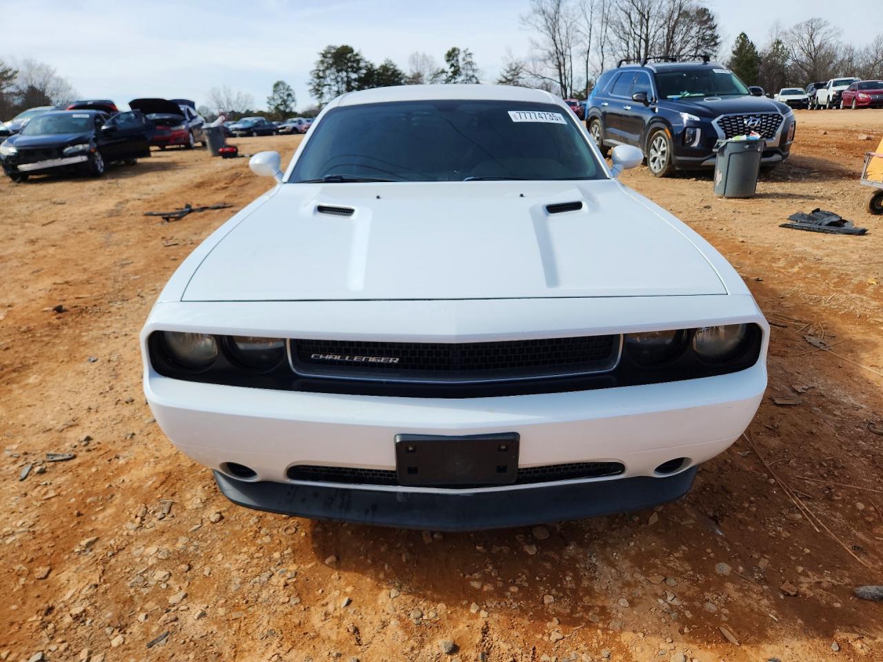 2012 Dodge Challenger sxt