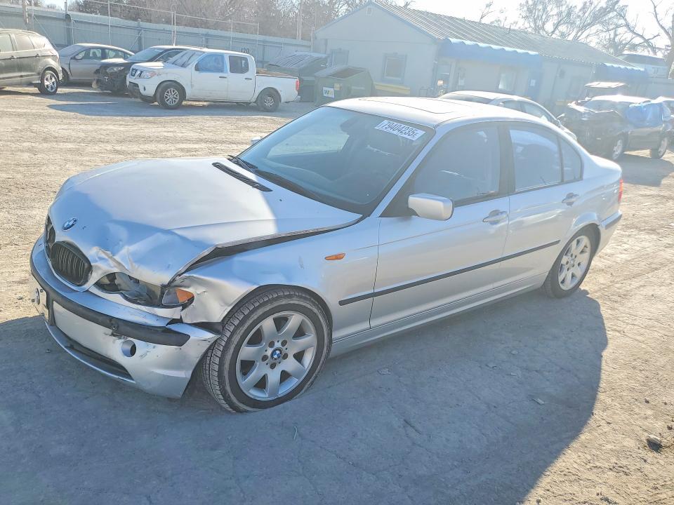 2004 BMW 325 i