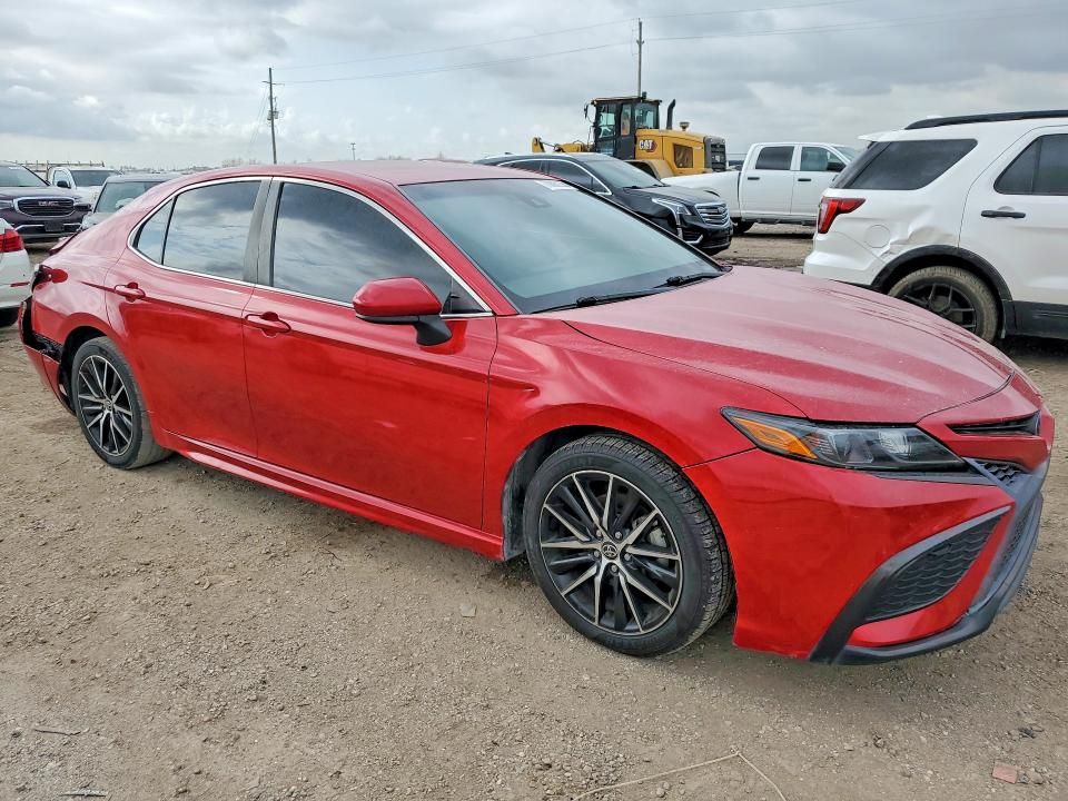 2021 Toyota Camry se
