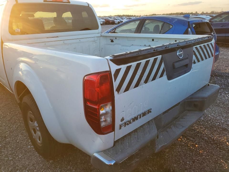 2015 Nissan Frontier s