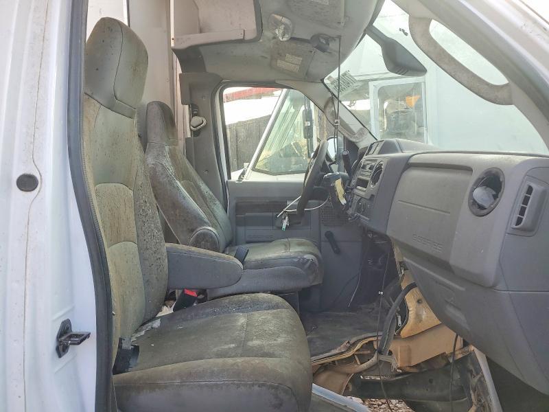 2021 Ford E350 Delivery Truck
