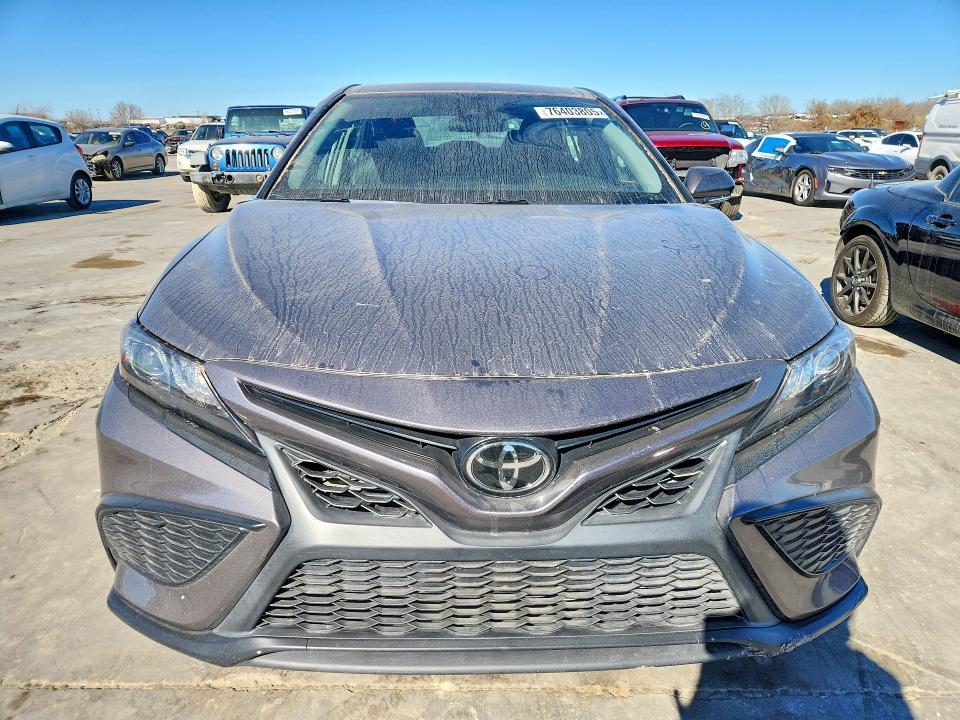 2023 Toyota Camry Hybrid