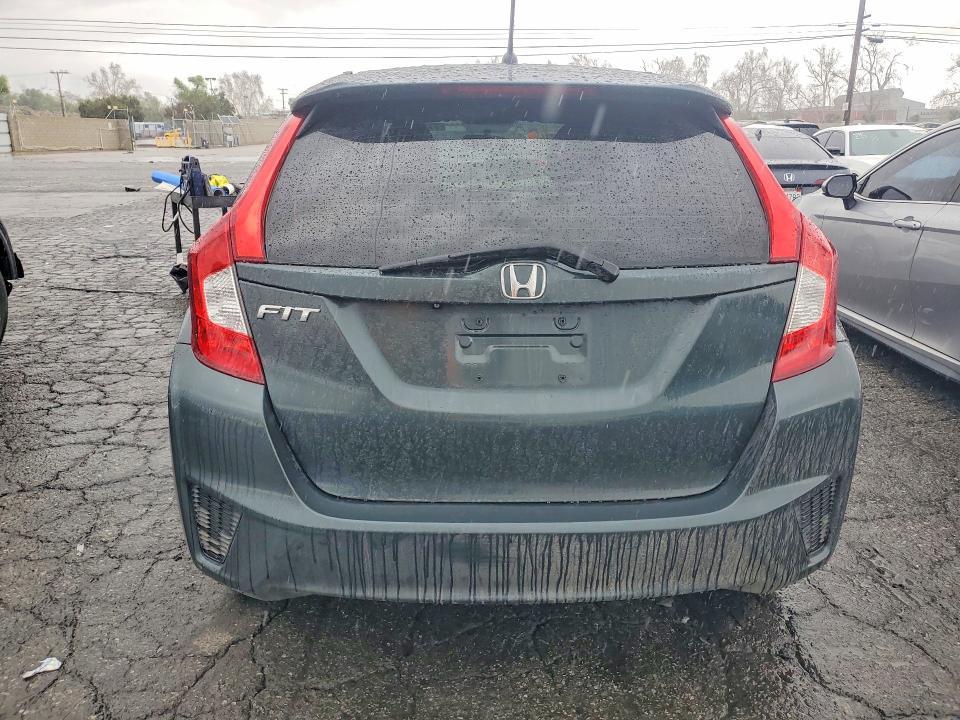 2016 Honda Fit lx