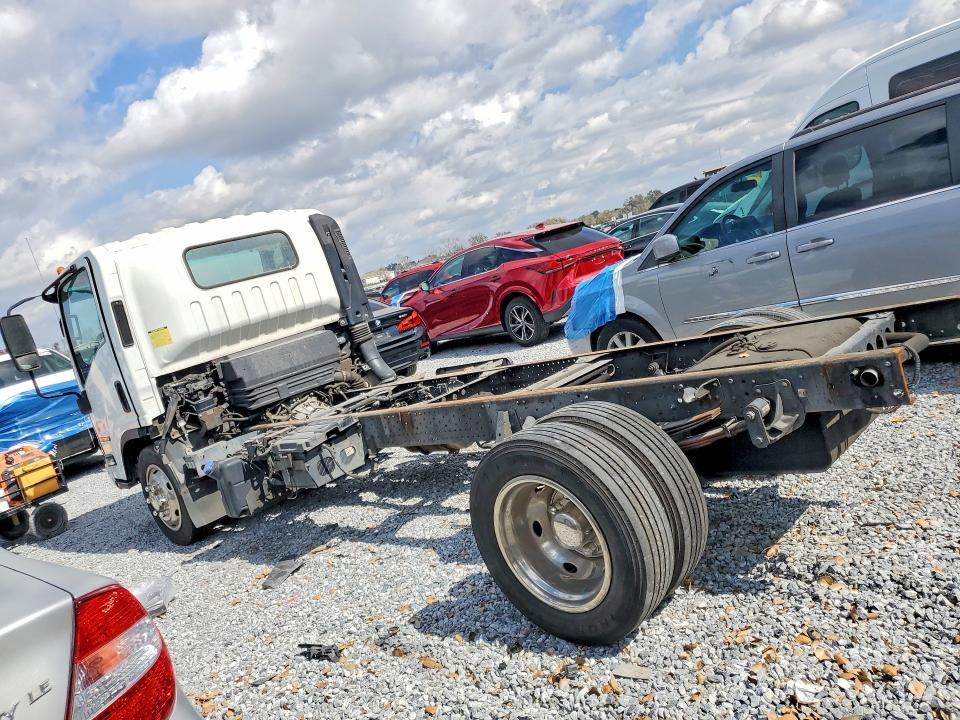 2012 Isuzu Nqr-box Truck
