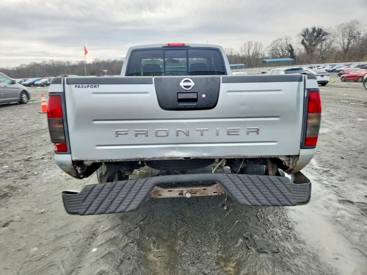 2002 Nissan Frontier King Cab XE