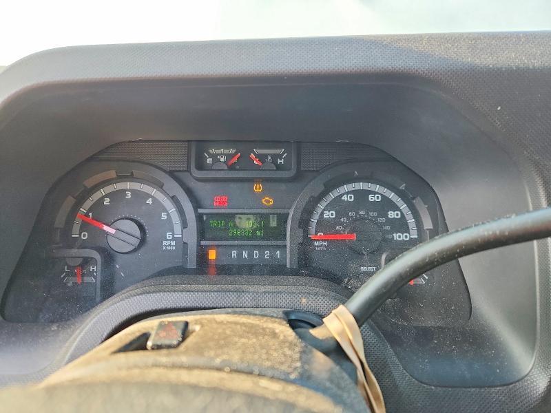 2010 Ford Econoline E350 Super Duty Wagon