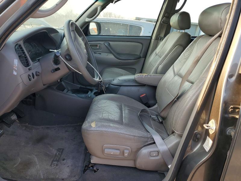 2003 Toyota Sequoia SR5
