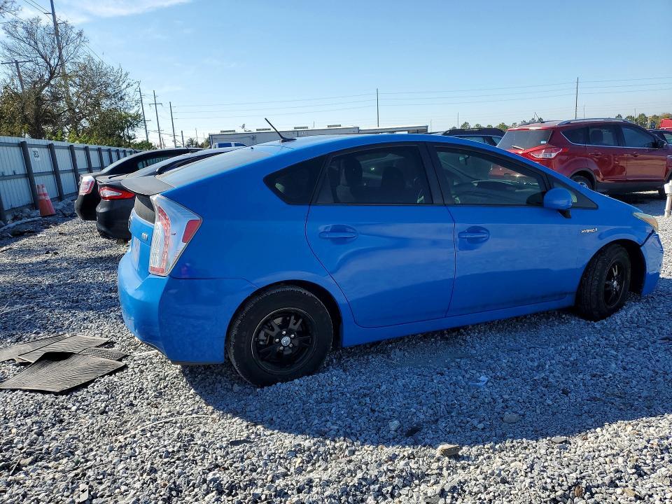 2015 Toyota Prius Three