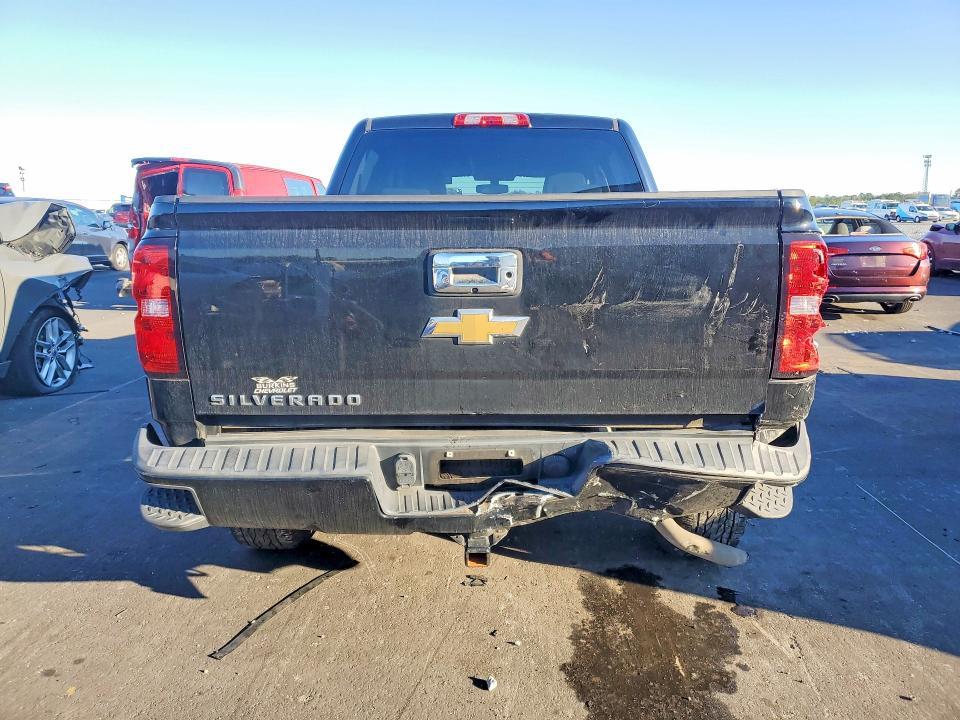 2018 Chevrolet Silverado C1500 Custom
