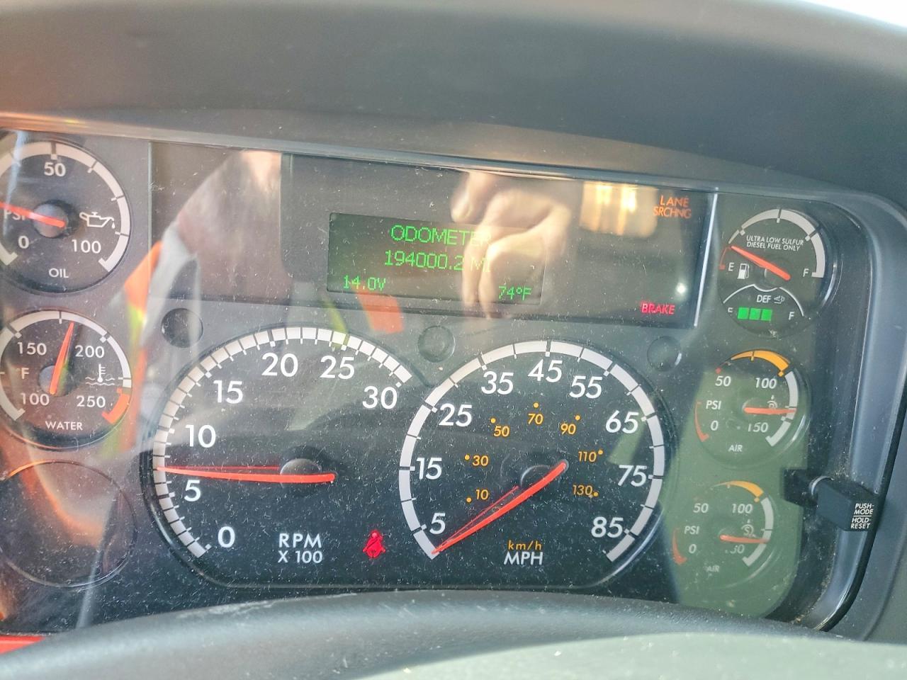 2020 Freigliner 2020 Freightliner Business Class M2 Refrigerated B