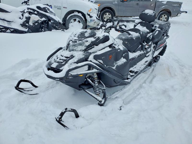 2022 Skidoo Expedition SE 900 A