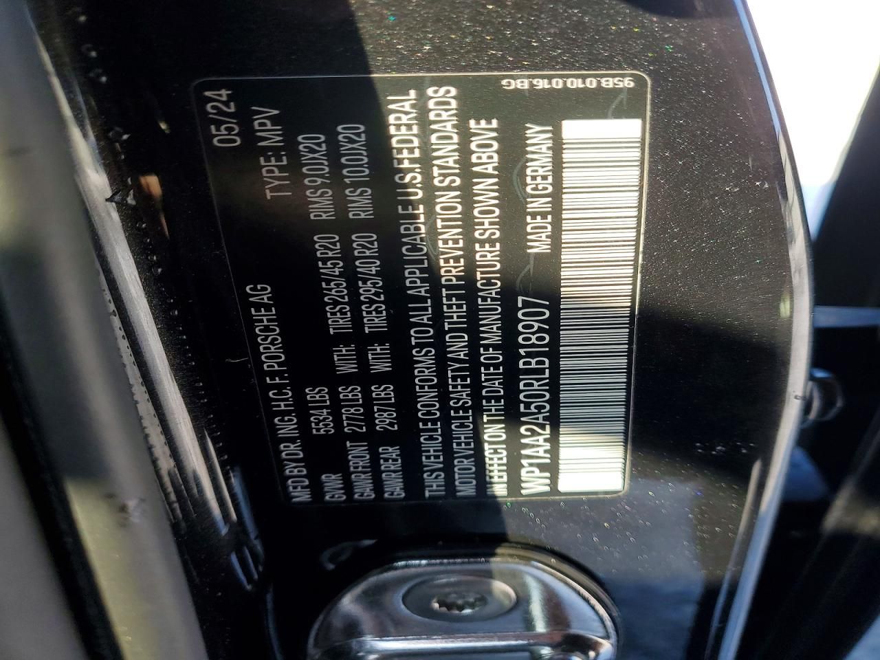 2024 Porsche Macan Base