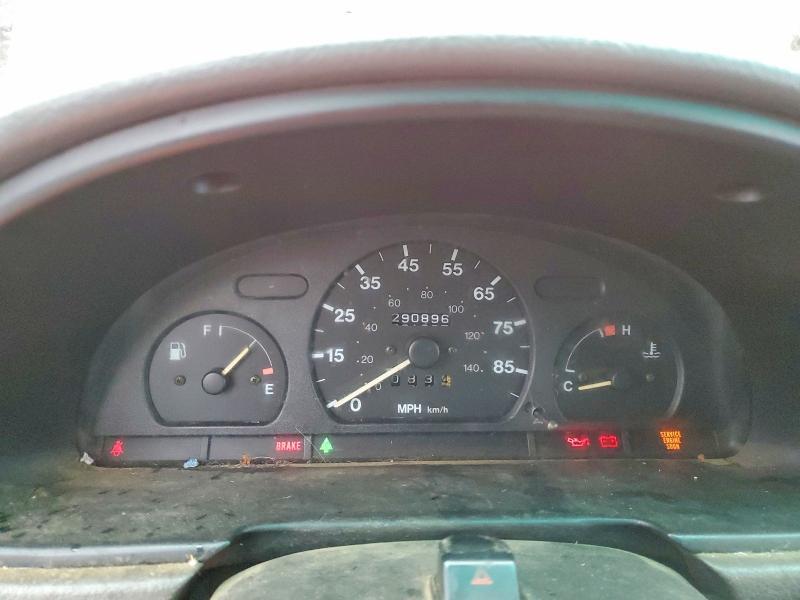 2000 Suzuki Swift Base