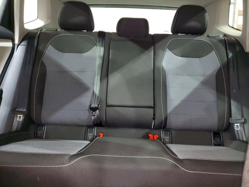 2025 Volkswagen Taos s