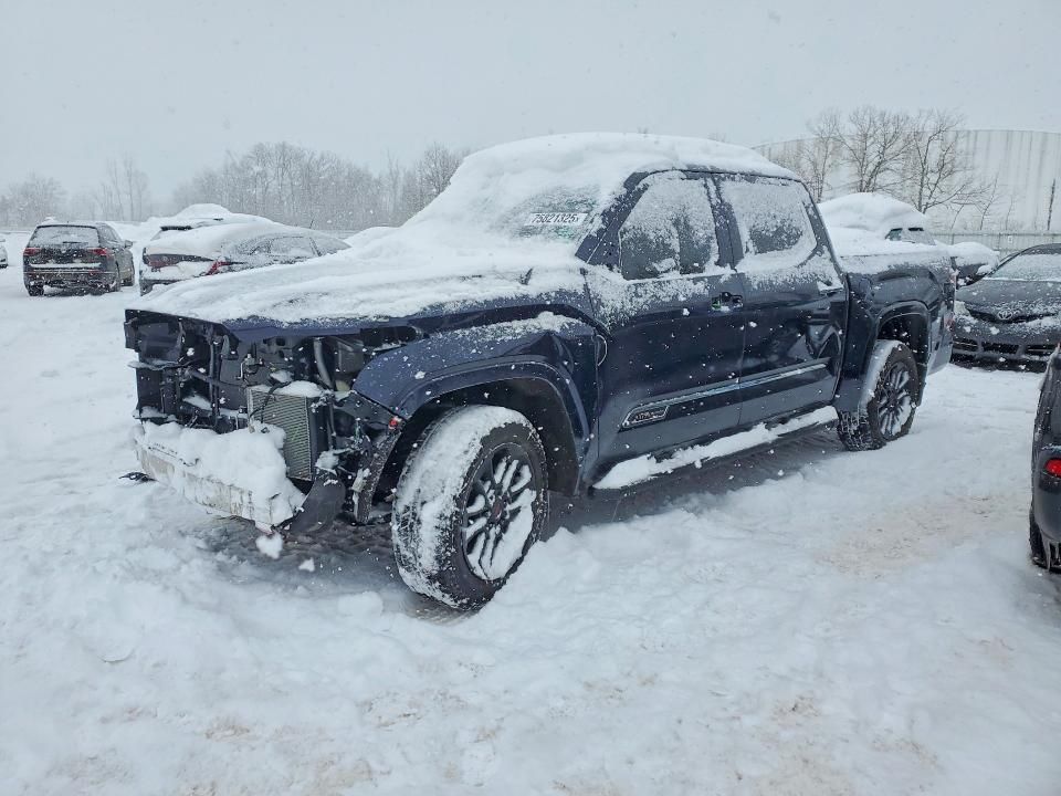2025 Toyota Tundra Crewmax Platinum