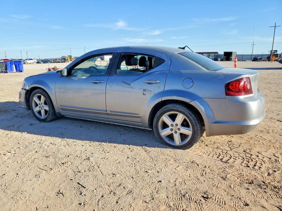2013 Dodge Avenger se