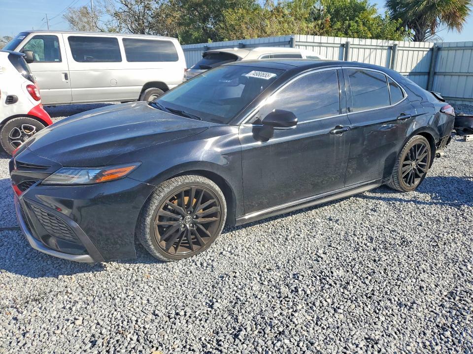 2022 Toyota Camry xse