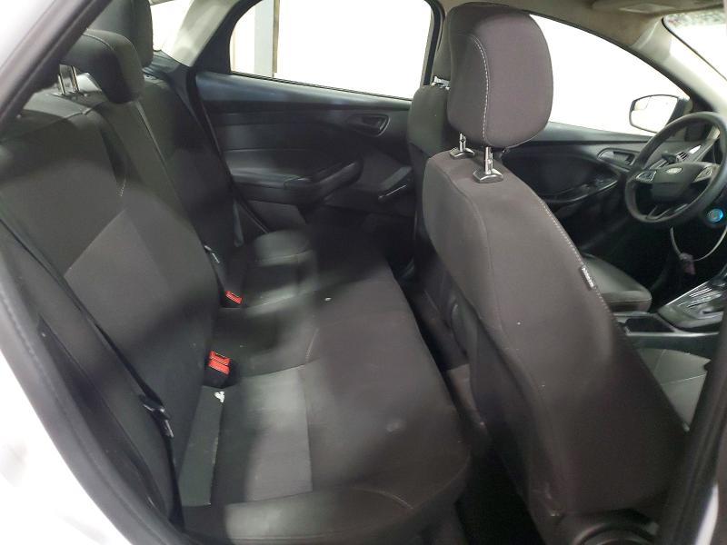 2017 Ford Focus s