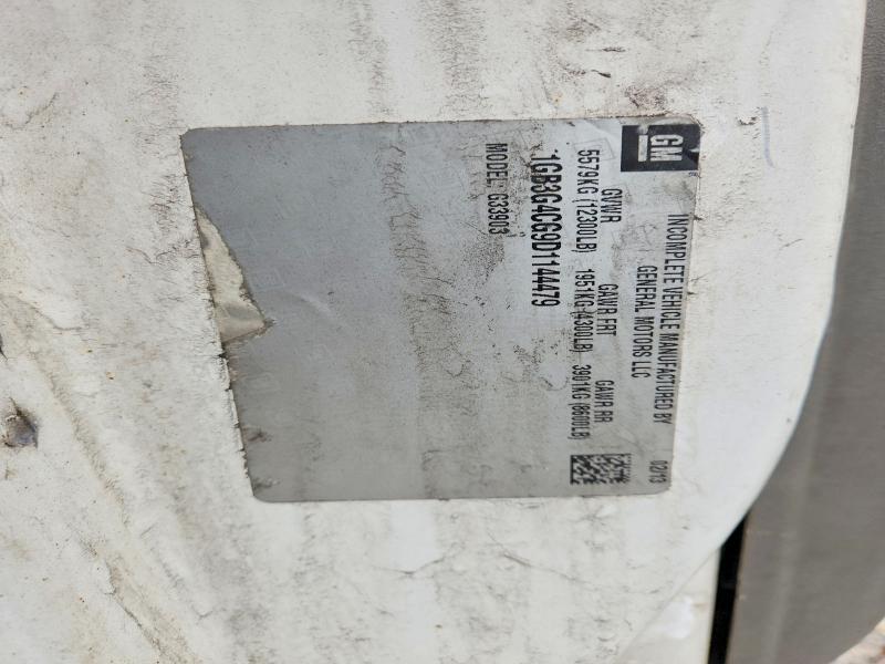 2013 Chevrolet Express G3500 BOX Truck