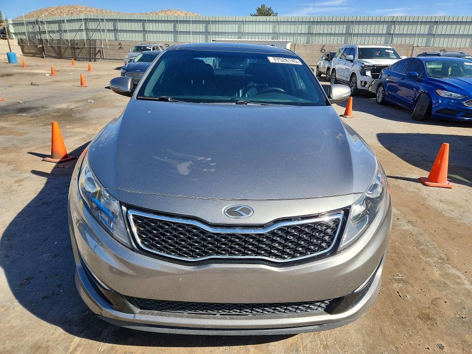 2013 KIA Optima sx