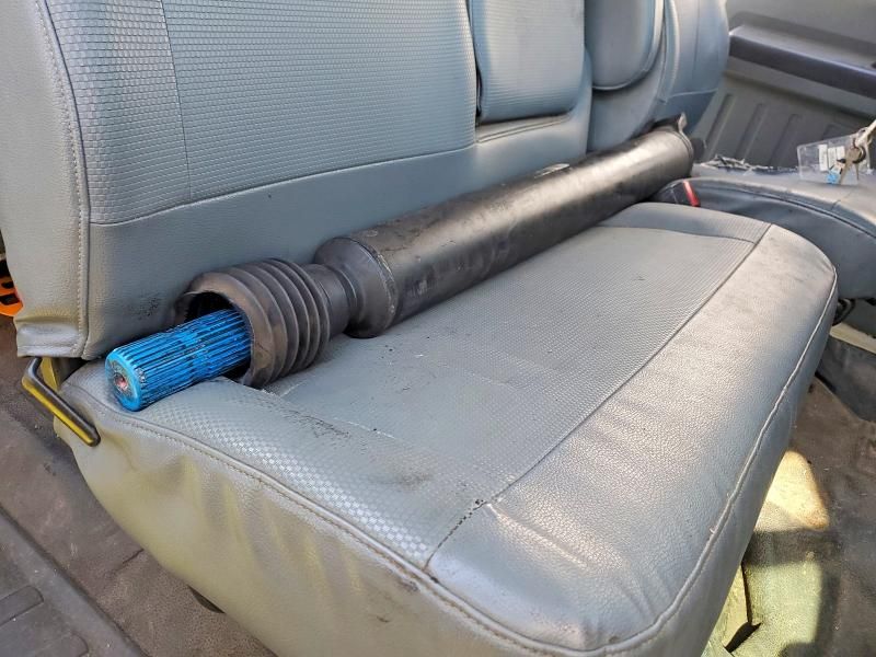 2016 Ford F750 Super Duty Chipper Truck