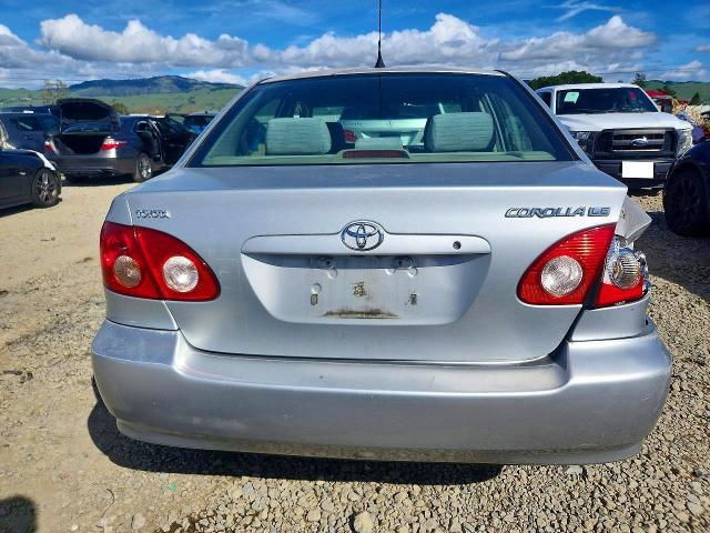 2005 Toyota Corolla le