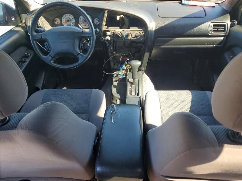 2001 Nissan Pathfinder le