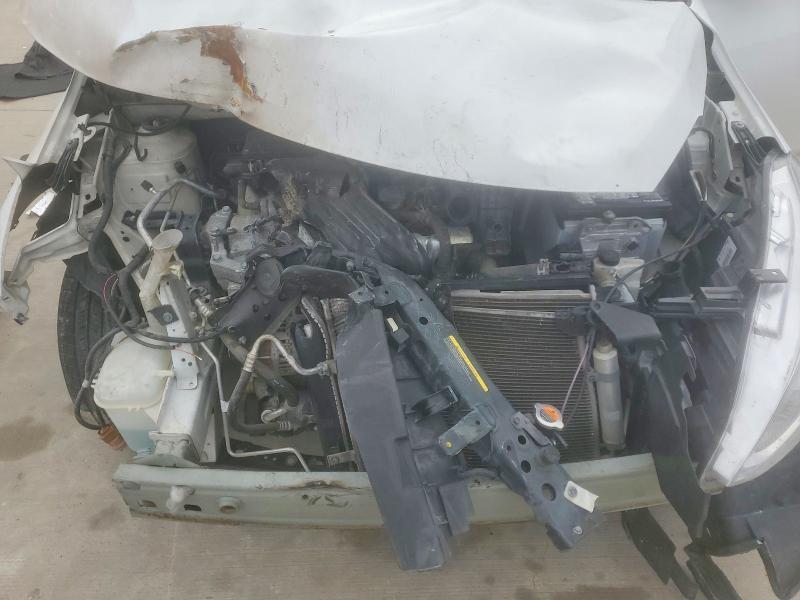 2015 Niss Versa 1.6 s