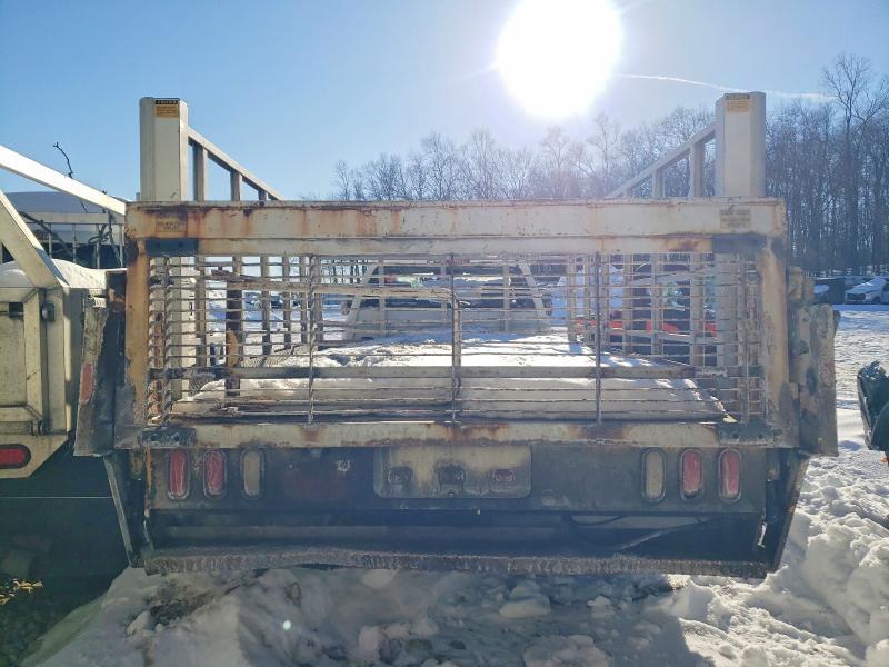 2016 GMC Sierra C3500 Flatbed Truck