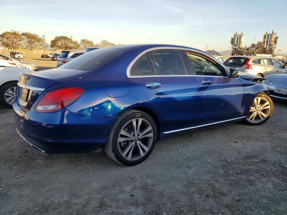 2017 Mercedes-Benz C300