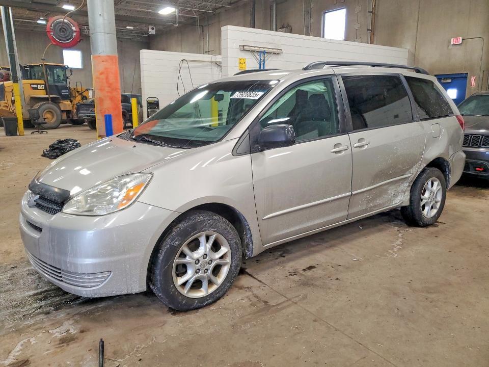 2005 Toyota Sienna le